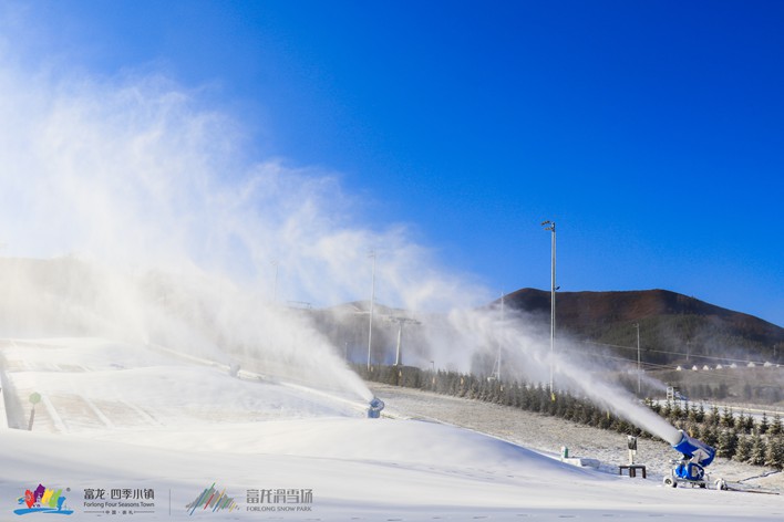 富龙滑雪场